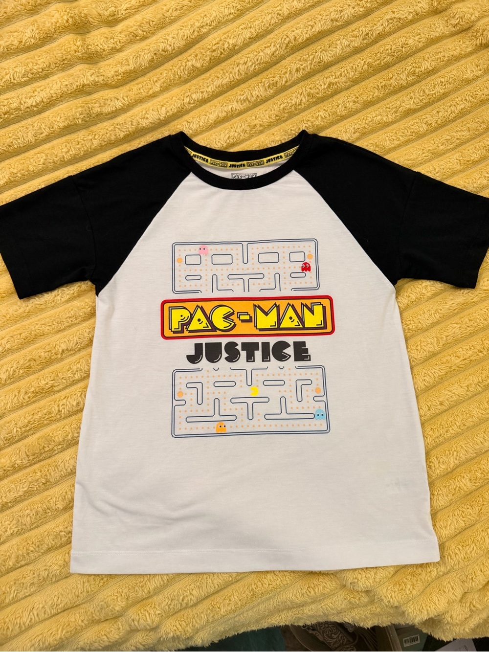 NWOT Girls PAC-Man Arcade  Shirt White Game Size Med 10/12